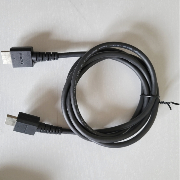 Nintendo switch console bundle - Picture 4 of 9